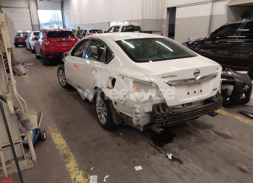 Photo 3 of 2014 Nissan Altima 2.5 S (VIN 1N4AL3AP8EC319893)