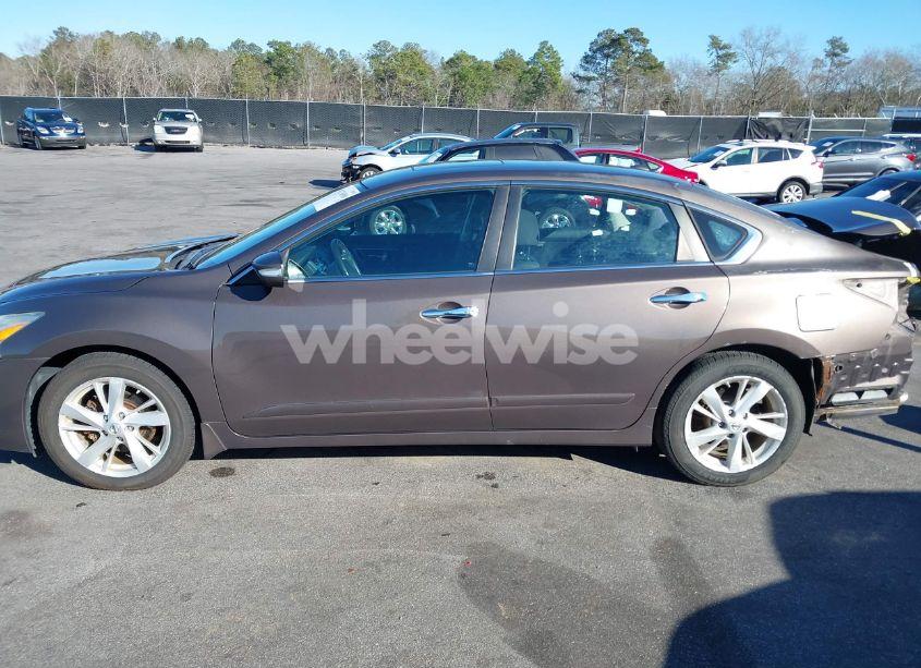 Photo 15 of 2014 Nissan Altima 2.5 SV (VIN 1N4AL3AP8EC326228)