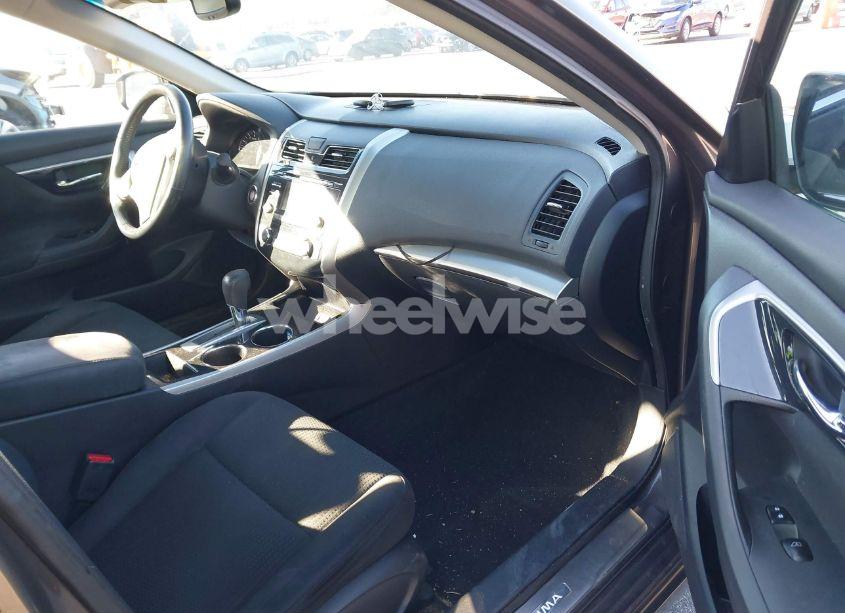 Photo 5 of 2014 Nissan Altima 2.5 SV (VIN 1N4AL3AP8EC326228)