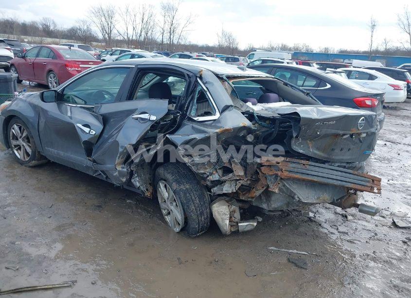 Photo 3 of 2014 Nissan Altima 2.5 SV (VIN 1N4AL3AP8EC328626)