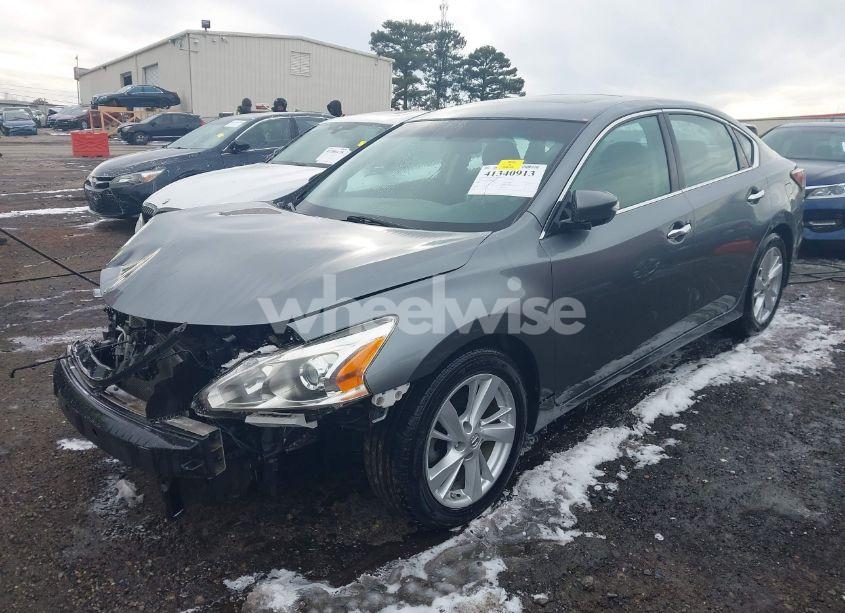 Photo 2 of 2014 Nissan Altima 2.5 SV (VIN 1N4AL3AP8EC408735)