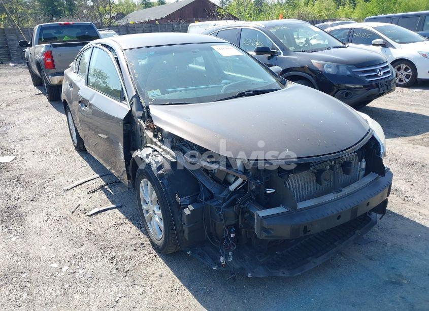 2014 Nissan Altima 2.5 S (VIN 1N4AL3AP8EC417189) main photo