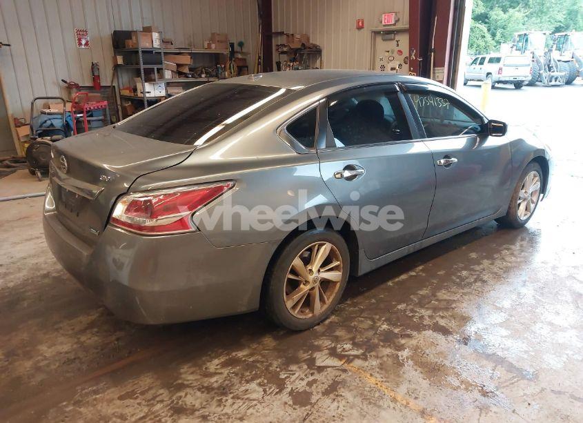 Photo 4 of 2014 Nissan Altima 2.5 SV (VIN 1N4AL3AP8EC421971)