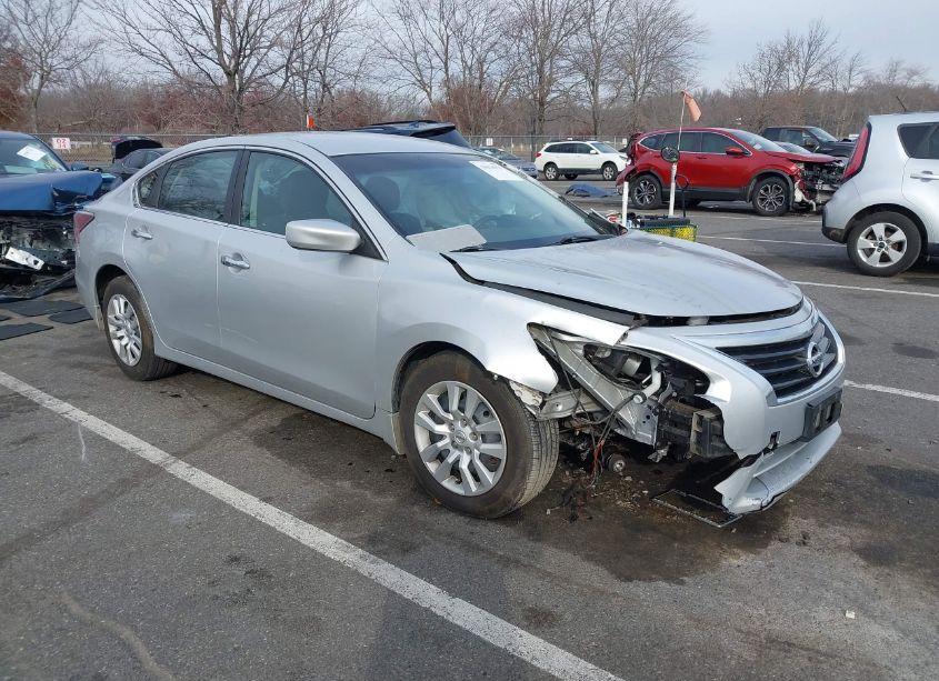 2014 Nissan Altima 2.5 S (VIN 1N4AL3AP8EC424014) main photo