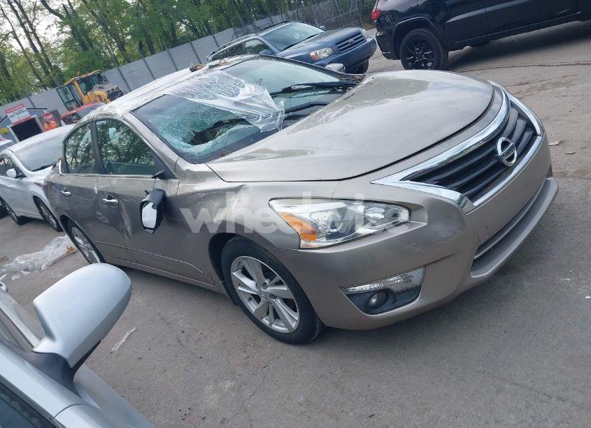 2014 Nissan Altima 2.5 SV (VIN 1N4AL3AP8EN207325) main photo