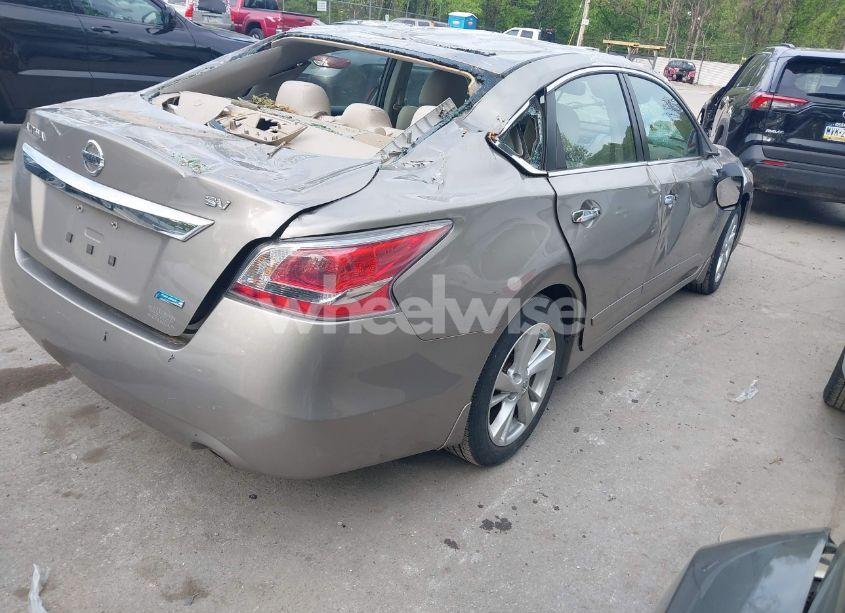 Photo 4 of 2014 Nissan Altima 2.5 SV (VIN 1N4AL3AP8EN207325)