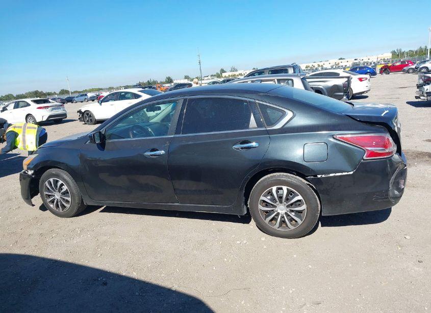 Photo 14 of 2014 Nissan Altima 2.5 S (VIN 1N4AL3AP8EN221743)