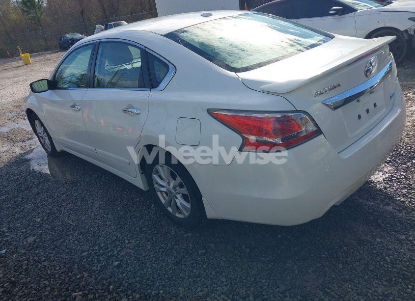 Photo 3 of 2014 Nissan Altima 2.5 S (VIN 1N4AL3AP8EN231513)