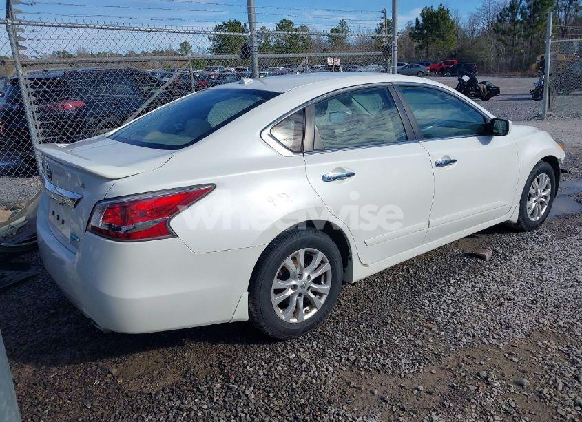 Photo 4 of 2014 Nissan Altima 2.5 S (VIN 1N4AL3AP8EN231513)