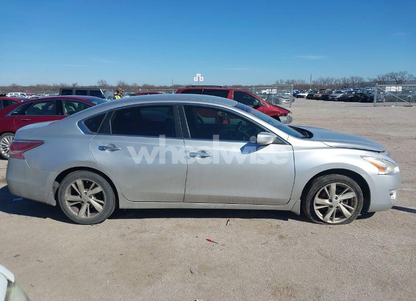 Photo 13 of 2014 Nissan Altima 2.5 SV (VIN 1N4AL3AP8EN232466)