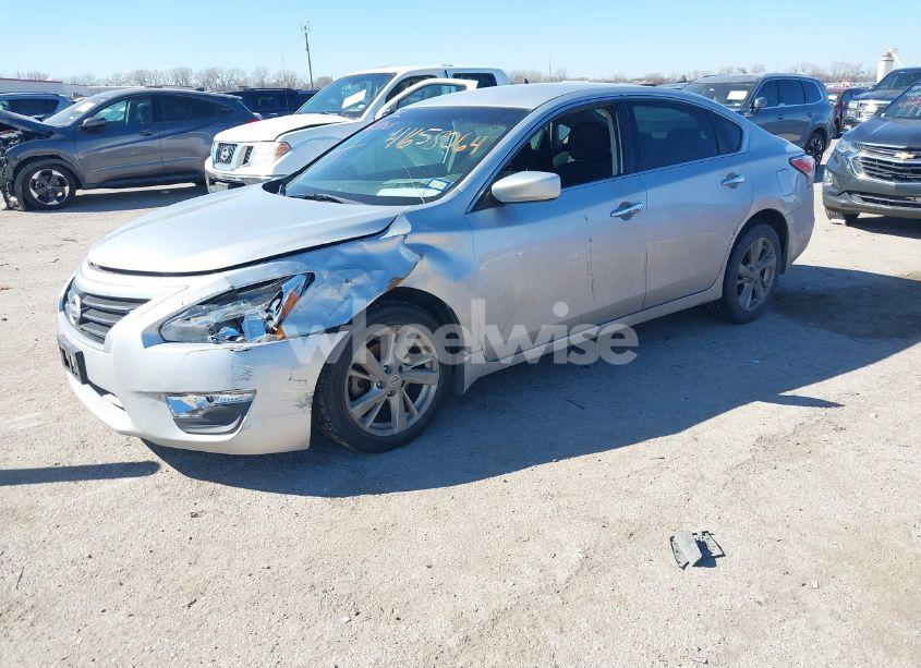 Photo 2 of 2014 Nissan Altima 2.5 SV (VIN 1N4AL3AP8EN232466)