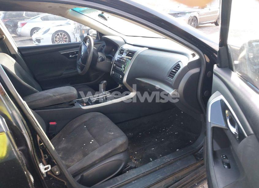 Photo 5 of 2014 Nissan Altima (VIN 1N4AL3AP8EN339162)