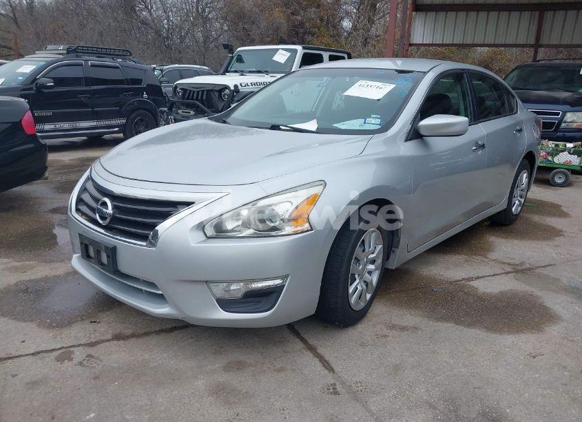 Photo 2 of 2014 Nissan Altima 2.5 S (VIN 1N4AL3AP8EN342398)