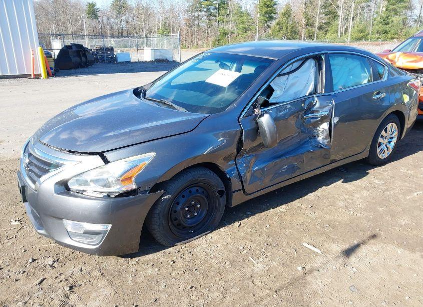 Photo 2 of 2014 Nissan Altima 2.5 S (VIN 1N4AL3AP8EN362473)