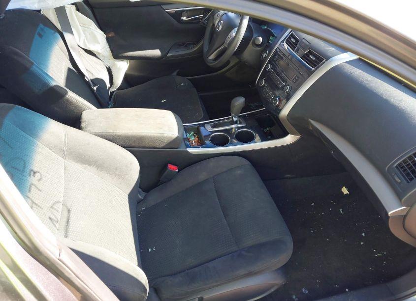 Photo 5 of 2014 Nissan Altima 2.5 S (VIN 1N4AL3AP8EN362473)