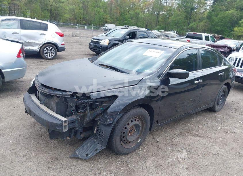 Photo 2 of 2014 Nissan Altima 2.5 S (VIN 1N4AL3AP8EN370637)