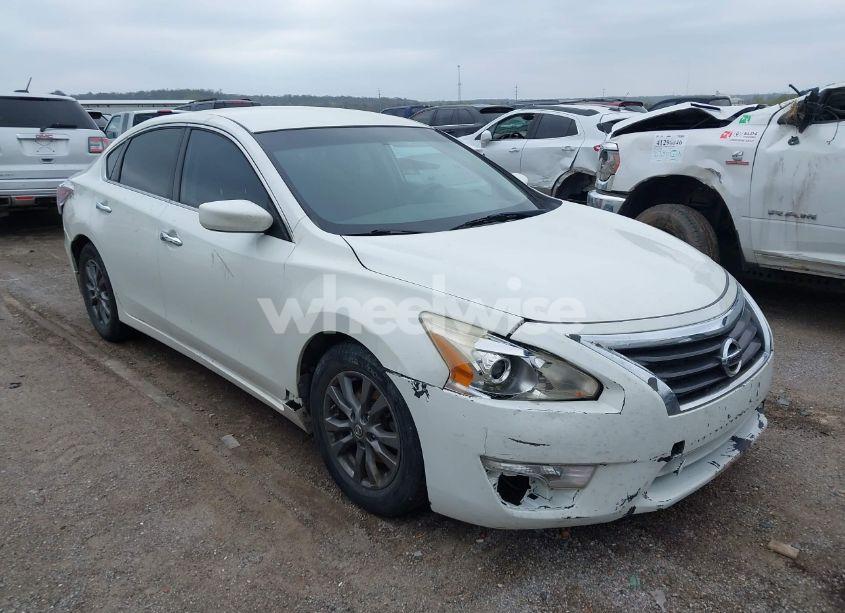 2014 Nissan Altima 2.5 S (VIN 1N4AL3AP8EN382691) main photo