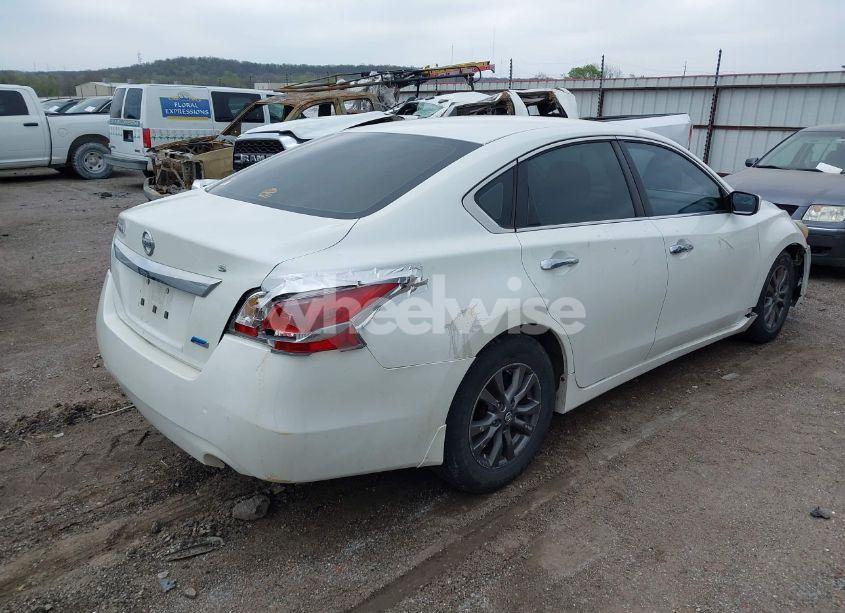 Photo 4 of 2014 Nissan Altima 2.5 S (VIN 1N4AL3AP8EN382691)