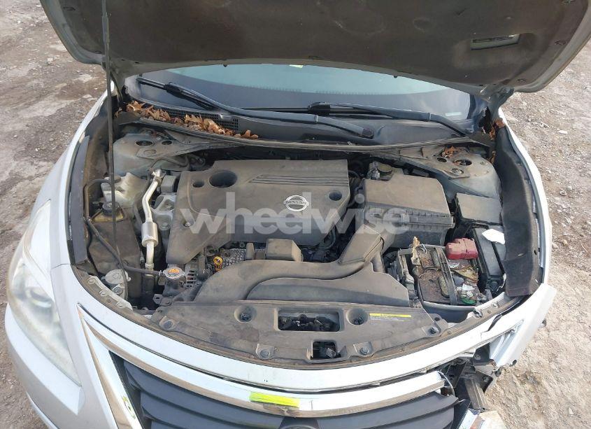 Photo 10 of 2014 Nissan Altima 2.5 S (VIN 1N4AL3AP8EN383839)