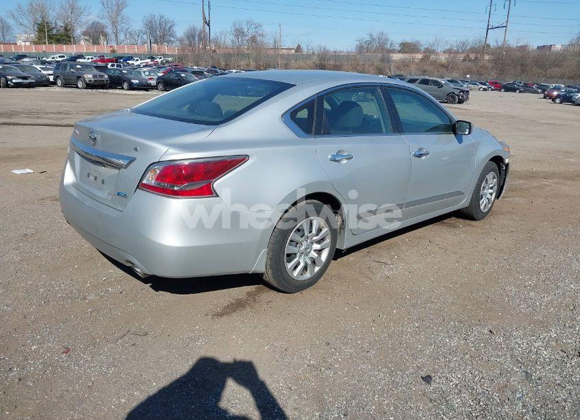 Photo 4 of 2014 Nissan Altima 2.5 S (VIN 1N4AL3AP8EN389432)