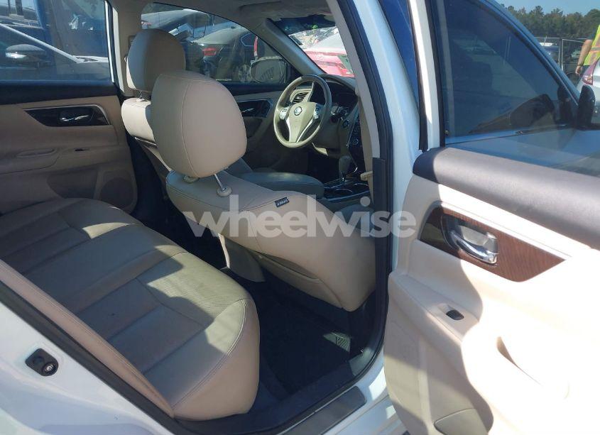 Photo 8 of 2015 Nissan Altima 2.5 SL (VIN 1N4AL3AP8FC108954)