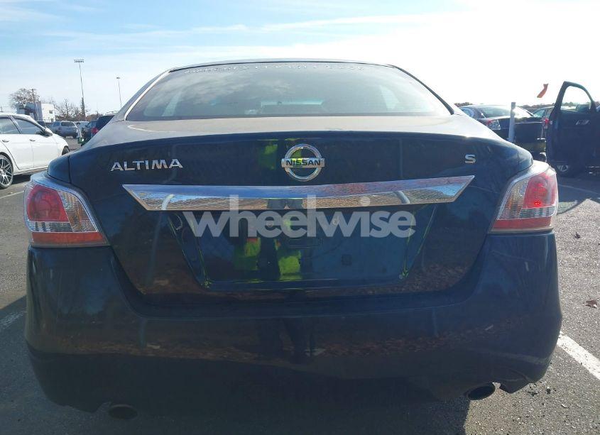 Photo 16 of 2015 Nissan Altima 2.5 S (VIN 1N4AL3AP8FC111496)