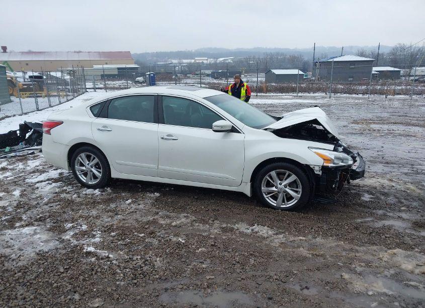 Photo 14 of 2015 Nissan Altima 2.5 SL (VIN 1N4AL3AP8FC113605)