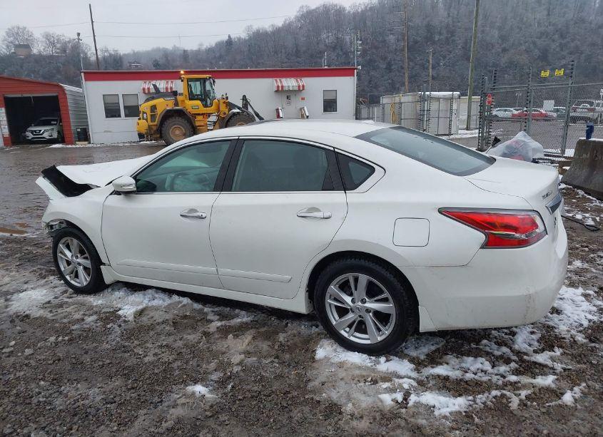 Photo 15 of 2015 Nissan Altima 2.5 SL (VIN 1N4AL3AP8FC113605)
