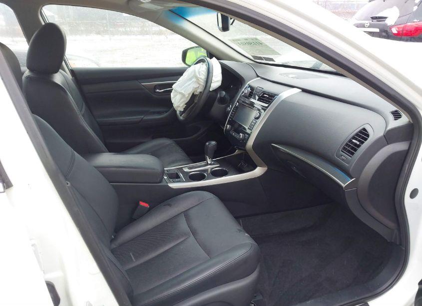 Photo 5 of 2015 Nissan Altima 2.5 SL (VIN 1N4AL3AP8FC113605)