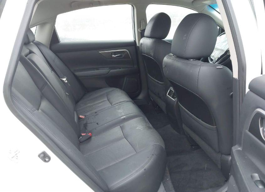 Photo 8 of 2015 Nissan Altima 2.5 SL (VIN 1N4AL3AP8FC113605)