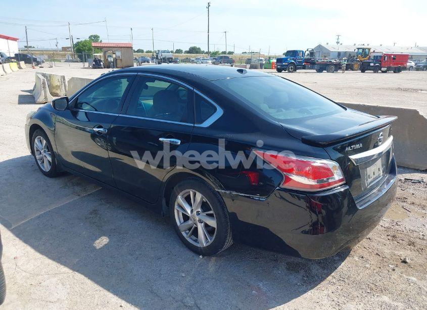 Photo 3 of 2015 Nissan Altima 2.5 SL (VIN 1N4AL3AP8FC136883)