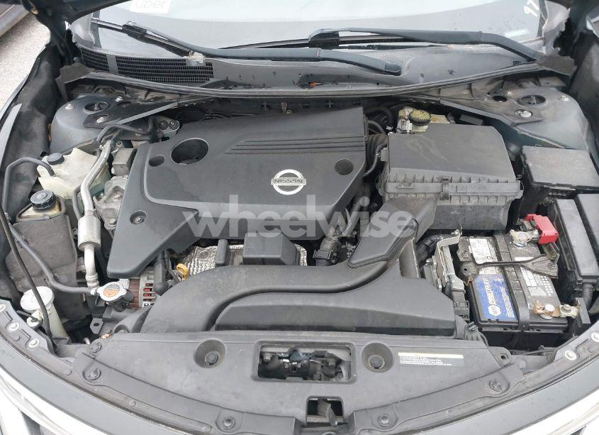 Photo 10 of 2015 Nissan Altima 2.5 S (VIN 1N4AL3AP8FC138102)