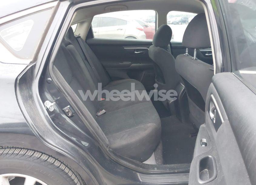 Photo 8 of 2015 Nissan Altima 2.5 S (VIN 1N4AL3AP8FC138102)