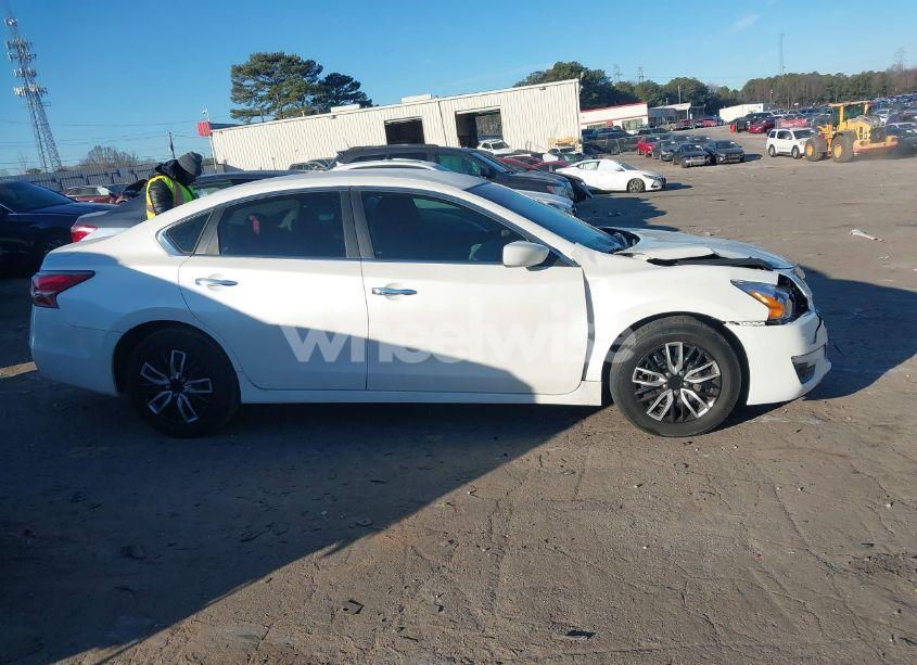 Photo 13 of 2015 Nissan Altima 2.5 S (VIN 1N4AL3AP8FC141484)