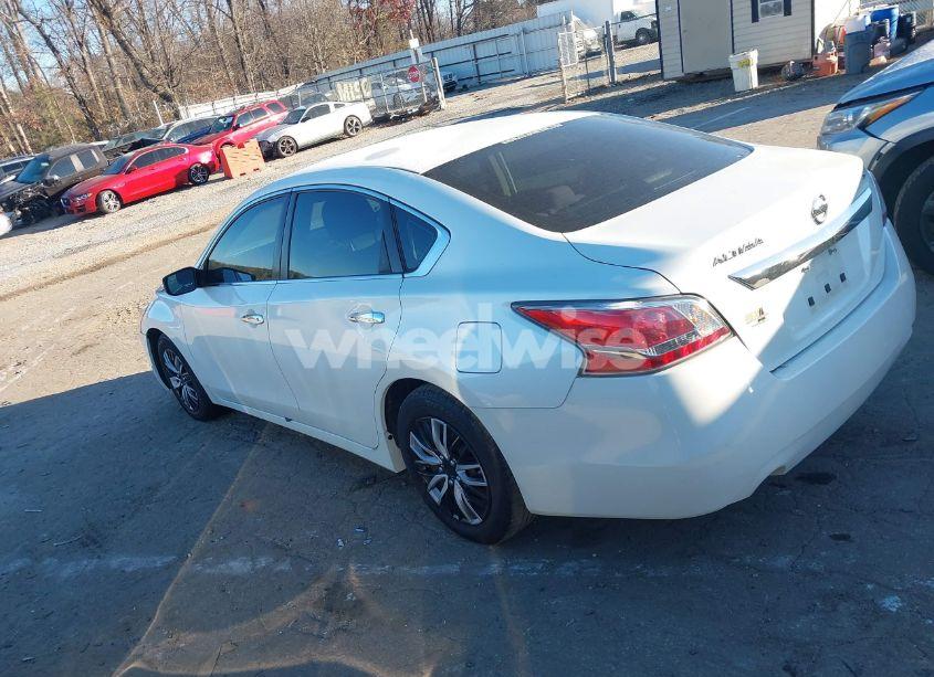 Photo 14 of 2015 Nissan Altima 2.5 S (VIN 1N4AL3AP8FC141484)