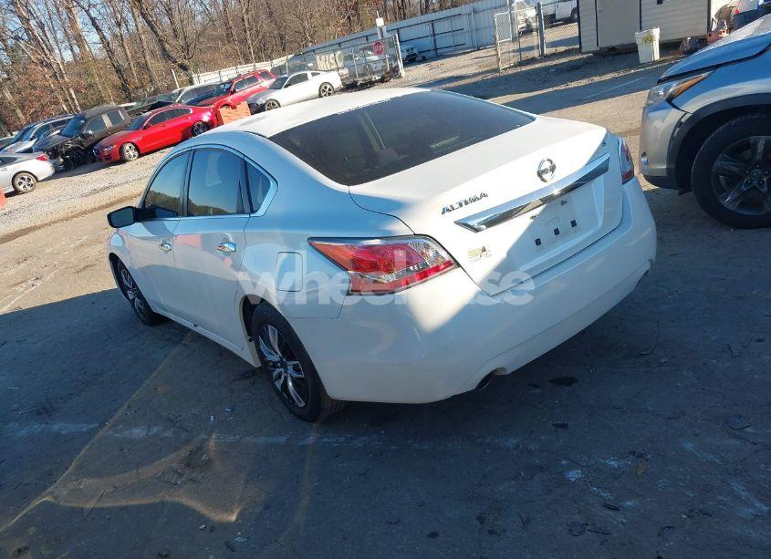 Photo 3 of 2015 Nissan Altima 2.5 S (VIN 1N4AL3AP8FC141484)
