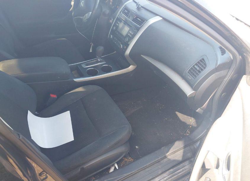 Photo 5 of 2015 Nissan Altima 2.5 SV (VIN 1N4AL3AP8FC153036)