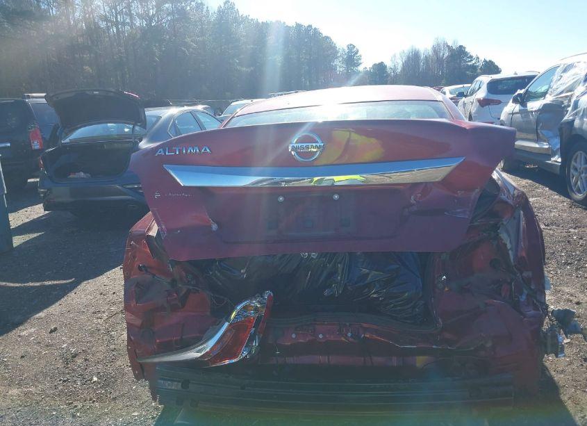 Photo 16 of 2015 Nissan Altima 2.5 (VIN 1N4AL3AP8FC155921)