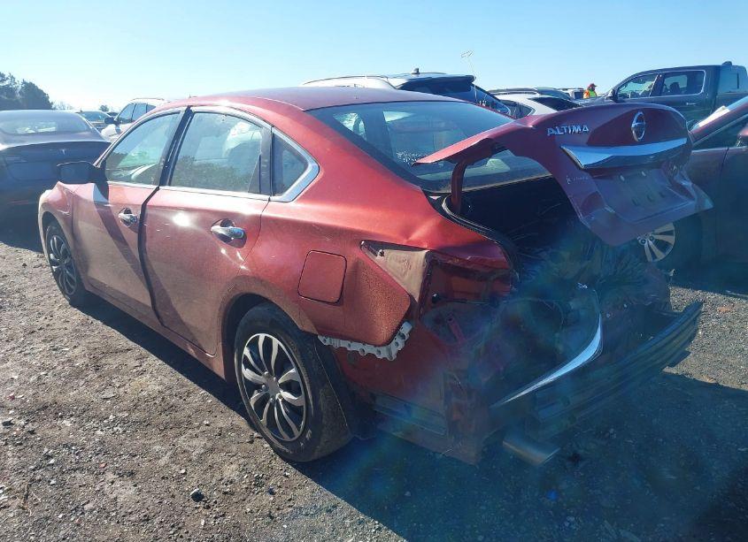 Photo 3 of 2015 Nissan Altima 2.5 (VIN 1N4AL3AP8FC155921)