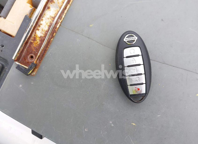 Photo 11 of 2015 Nissan Altima 2.5 SV (VIN 1N4AL3AP8FC166420)