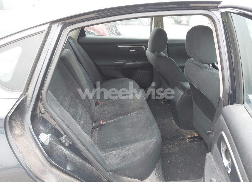 Photo 8 of 2015 Nissan Altima 2.5 SV (VIN 1N4AL3AP8FC166420)