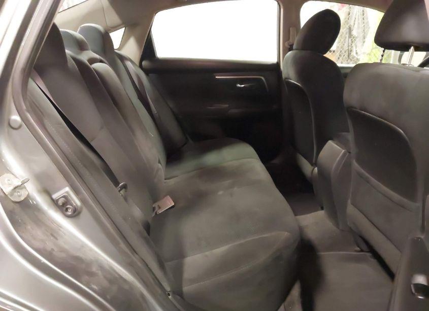 Photo 8 of 2015 Nissan Altima 2.5 (VIN 1N4AL3AP8FC180494)