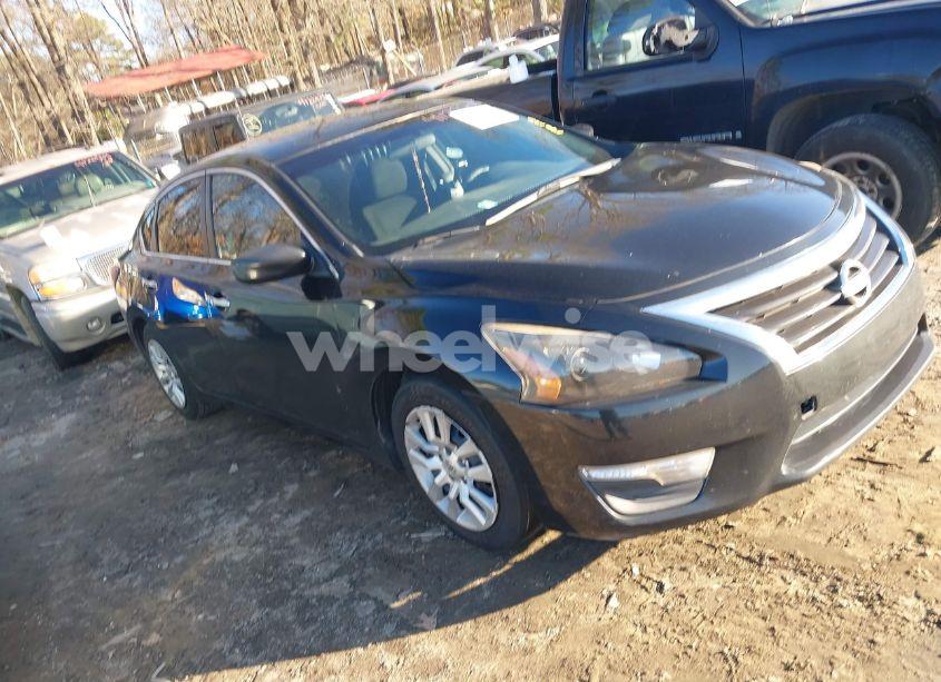 2015 Nissan Altima 2.5/2.5 S/2.5 SL/2.5 SV (VIN 1N4AL3AP8FC196128) main photo