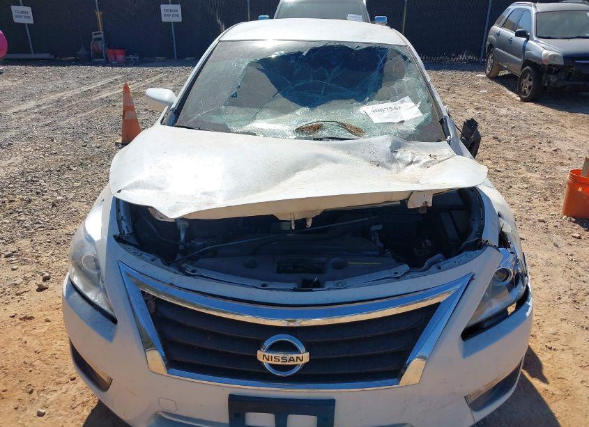 Photo 6 of 2015 Nissan Altima 2.5 S (VIN 1N4AL3AP8FC212828)