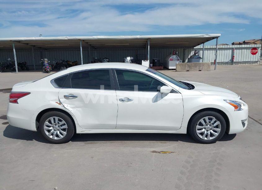 Photo 13 of 2015 Nissan Altima 2.5 S (VIN 1N4AL3AP8FC212893)