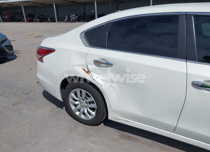 Photo 6 of 2015 Nissan Altima 2.5 S (VIN 1N4AL3AP8FC212893)