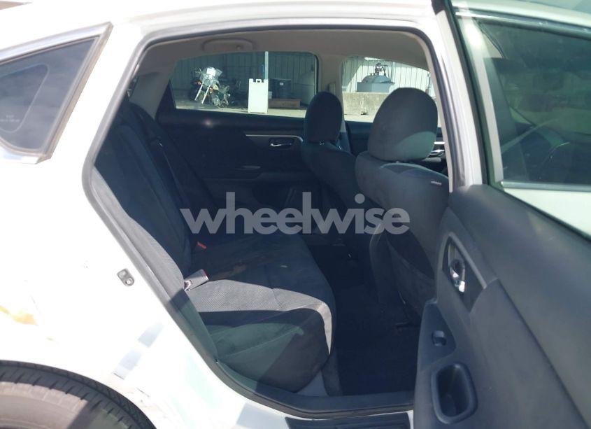 Photo 8 of 2015 Nissan Altima 2.5 S (VIN 1N4AL3AP8FC212893)