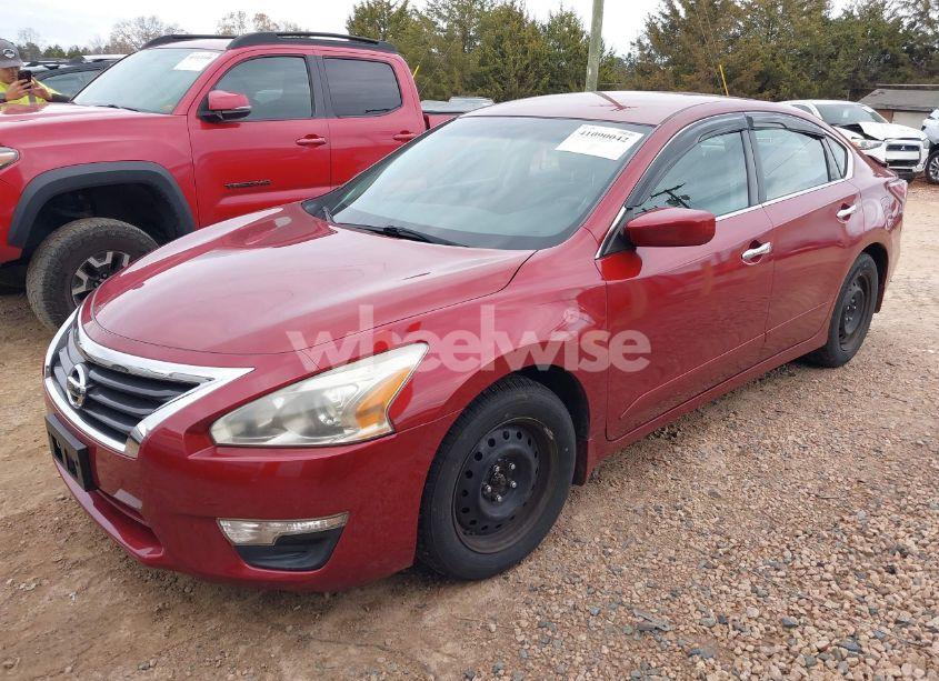Photo 2 of 2015 Nissan Altima 2.5 S (VIN 1N4AL3AP8FC229886)