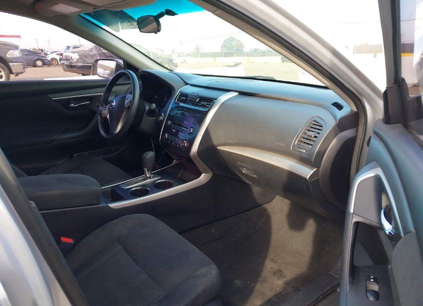 Photo 5 of 2015 Nissan Altima 2.5/2.5 S/2.5 SL/2.5 SV (VIN 1N4AL3AP8FC237096)