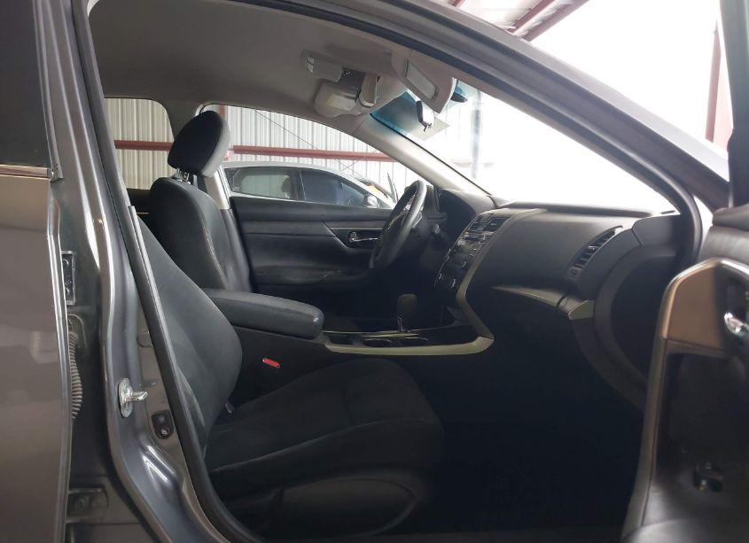 Photo 5 of 2015 Nissan Altima 2.5/2.5 S/2.5 SL/2.5 SV (VIN 1N4AL3AP8FC252519)